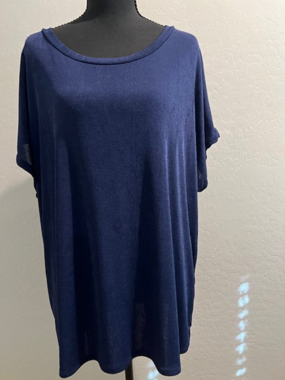 Sew In Love round neck Dark Blue, short sleeve flowy Tunic Top 1X Loose Fit